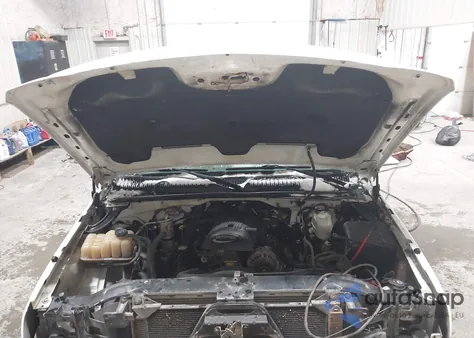 2005 Chevrolet Silverado 2500Hd из США, поврежденный, VIN 1GCHK23UX5F822591